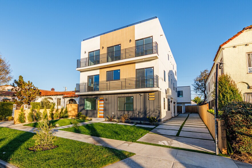 More Photos Of 1656 S Hayworth Ave, Los Angeles Multifamily For Sale