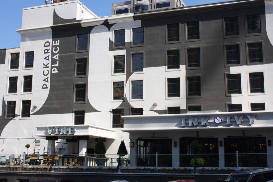 More Photos Of 222 S Church St, Charlotte Office For Lease
