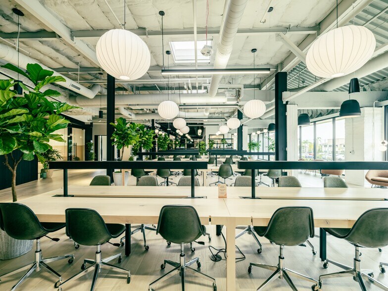 More Photos Of 9840-9850 N Central Expy, Dallas Coworking Space