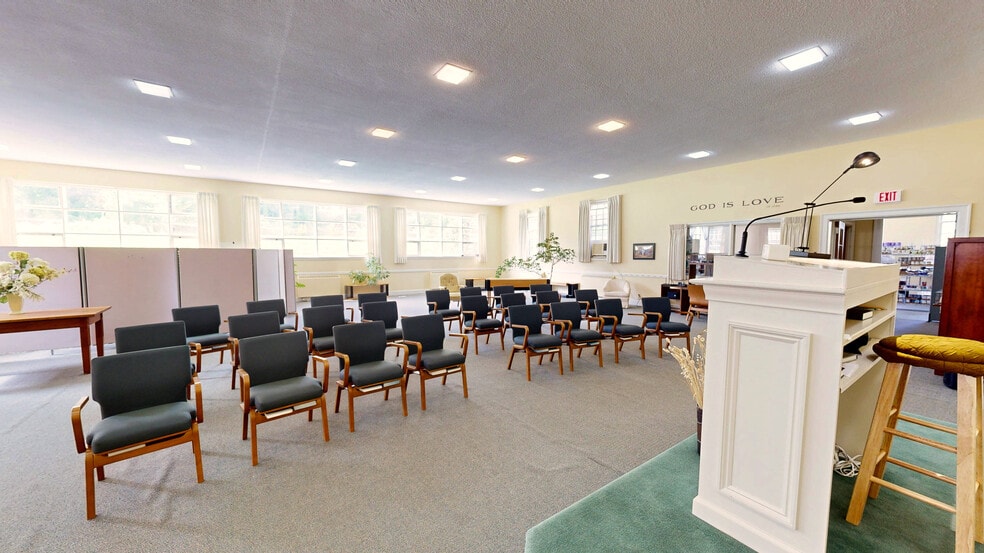 More Photos Of 235 Scarborough St, Hartford Land For Sale