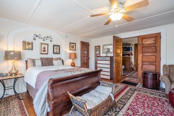 More Photos Of 31 S Highland St, West Hartford Apartments For Sale