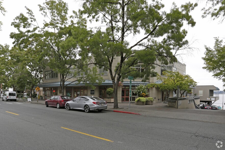 More Photos Of 110-140 Lakeside Ave, Seattle Office For Sale