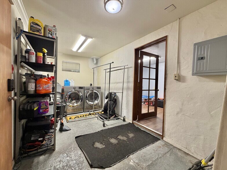 More Photos Of 1605 Capitola Rd, Santa Cruz Office For Lease