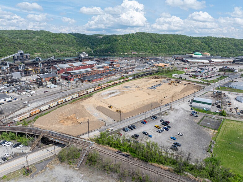 More Photos Of 206 State St, Clairton Industrial For Lease