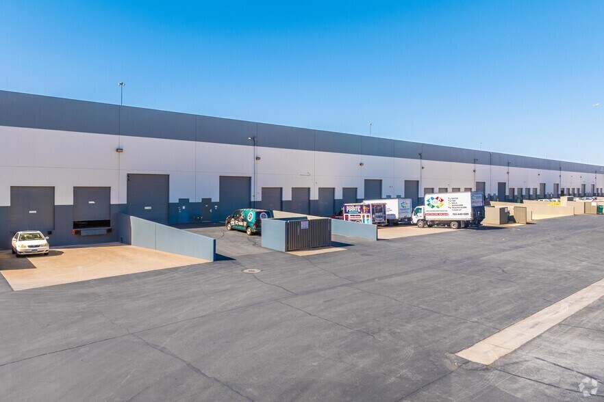 More Photos Of 7705 Commercial Way, Henderson Unknown For Lease