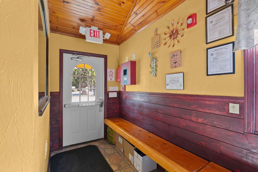 More Photos Of 569 Winthrop St, Rehoboth General Retail For Sale