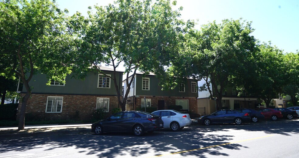 Primary Photo Of 1510 18th St, Sacramento Apartments For Sale