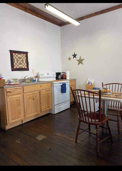 More Photos Of 400 4th St, Sutton Storefront Retail Residential For Sale