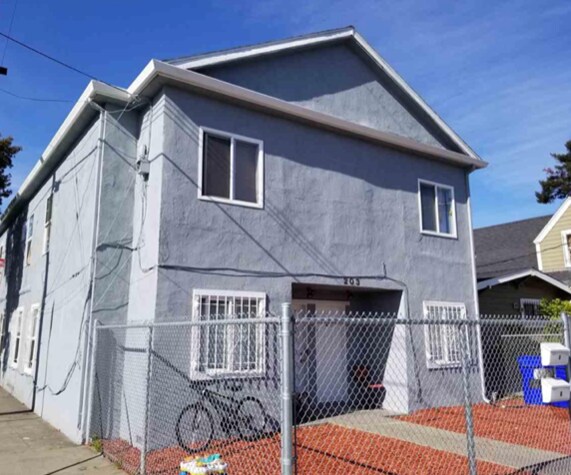 More Photos Of 203 Bissell Ave, Richmond Apartments For Sale