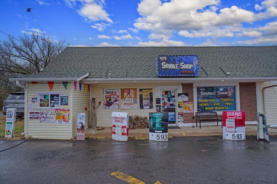 Primary Photo Of 10 Camp St, Dover Storefront For Sale