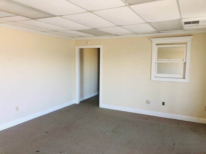 More Photos Of 936 Bowen Way, Prattville Warehouse For Lease
