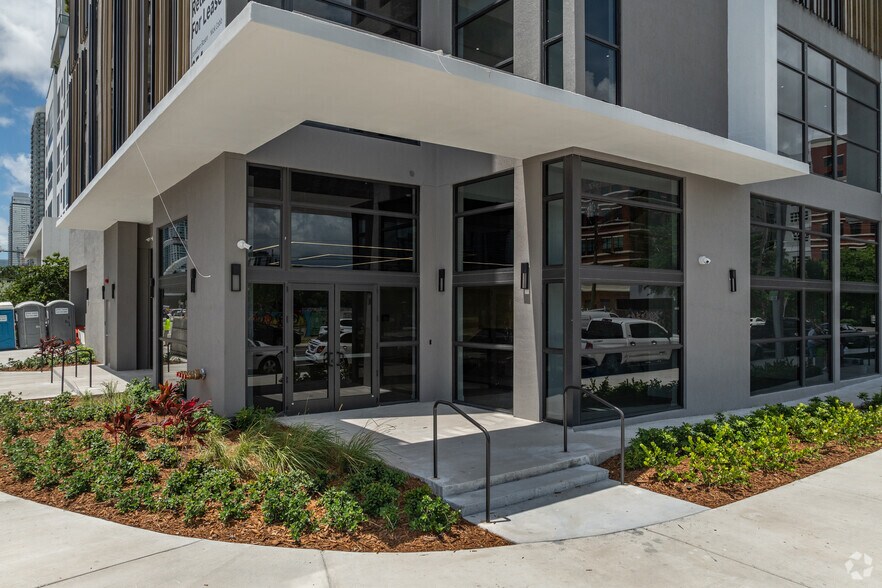 More Photos Of 1642 NE 1st Ave, Miami Apartments For Lease