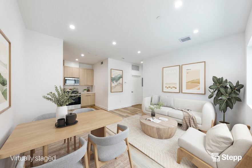 More Photos Of 1023 E 28th St, Los Angeles Apartments For Sale