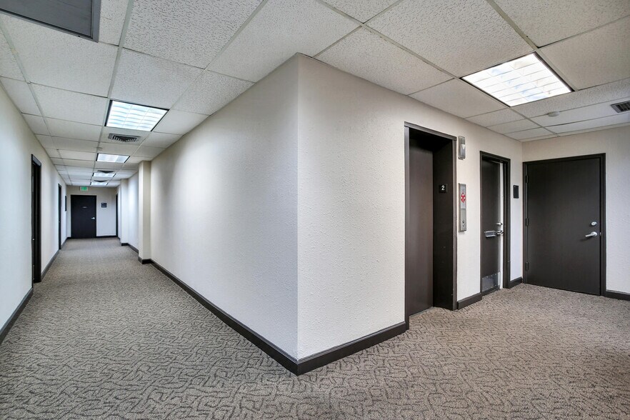 More Photos Of 3314 Henderson Blvd, Tampa Office For Lease