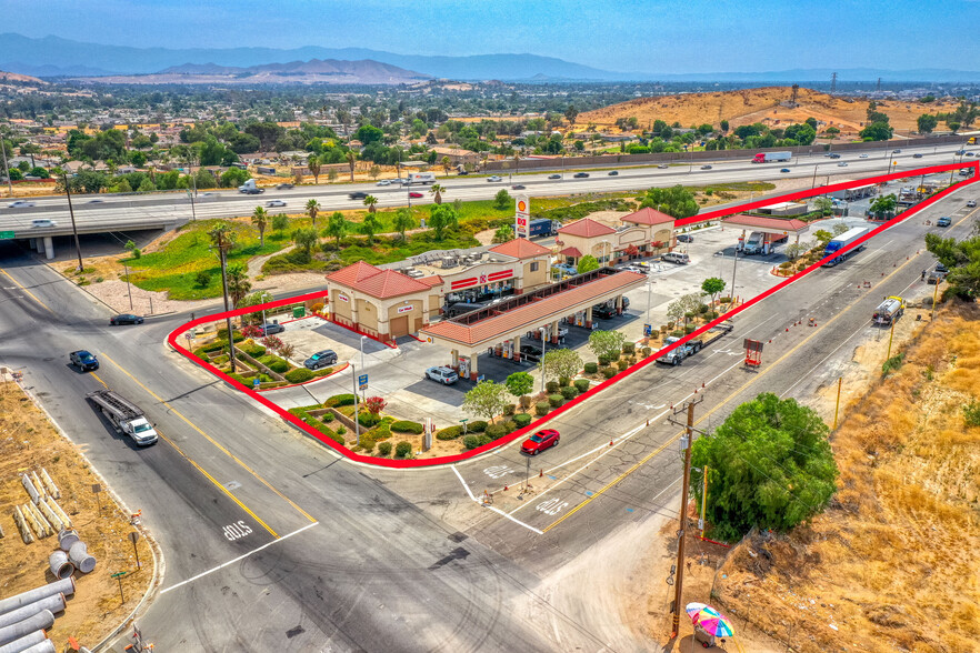 More Photos Of 3873 Pyrite St, Jurupa Valley Service Station For Lease