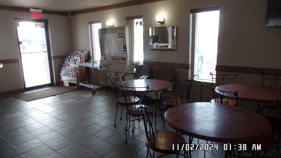 More Photos Of 2100 Fay St, Burlington Hotel For Sale