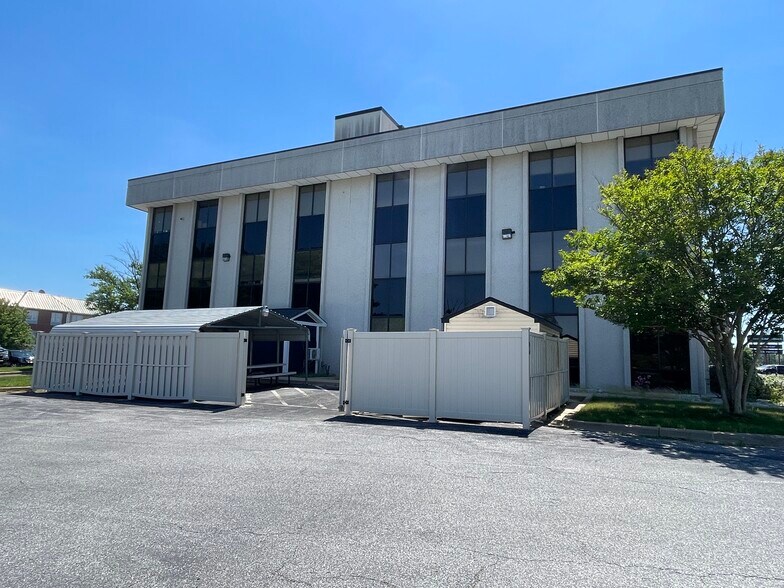 More Photos Of 5211 Auth Rd, Camp Springs Office For Sale