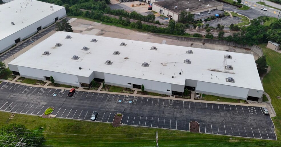 More Photos Of 7107 Industrial Rd, Florence Unknown For Lease