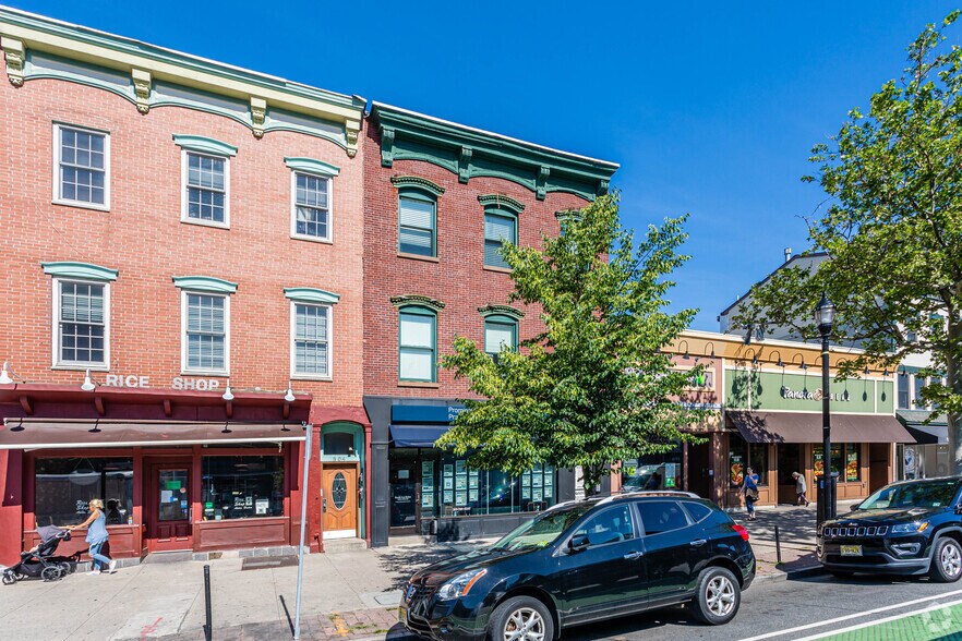 More Photos Of 306 Washington St, Hoboken Office For Lease