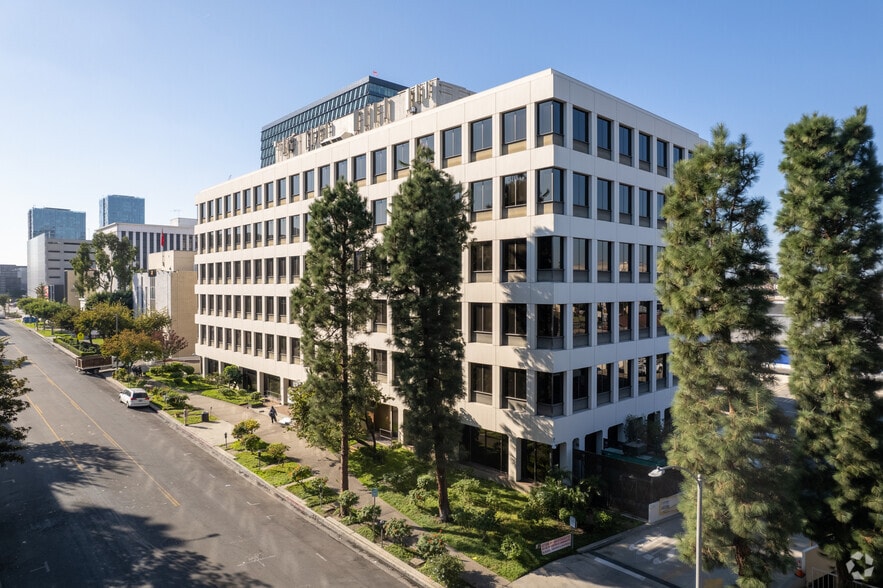 More Photos Of 425 Shatto Pl, Los Angeles Office For Lease