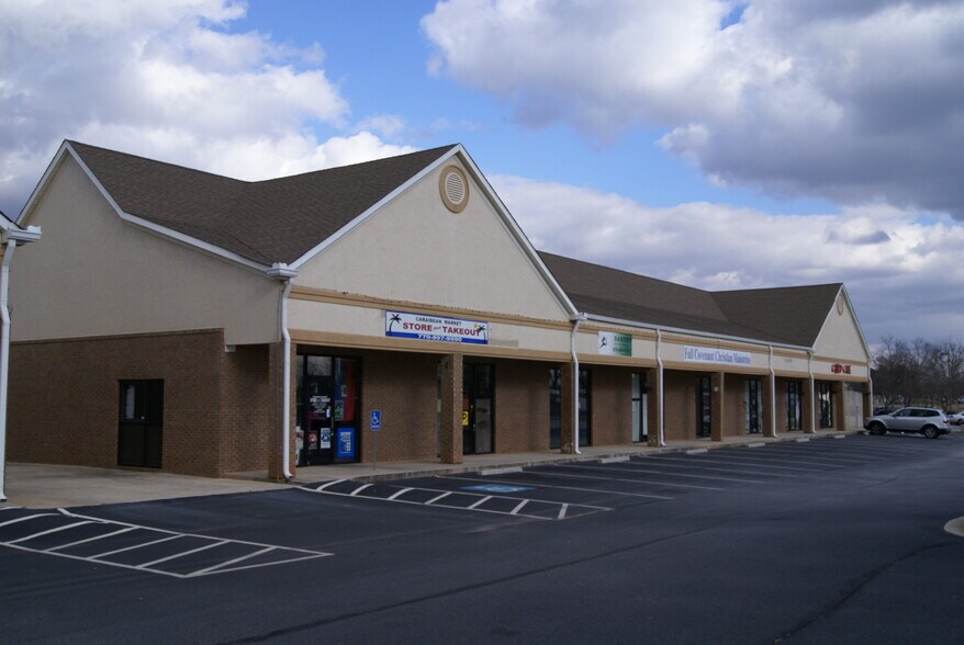 More Photos Of 11754 Hastings Bridge Rd, Lovejoy Unknown For Lease
