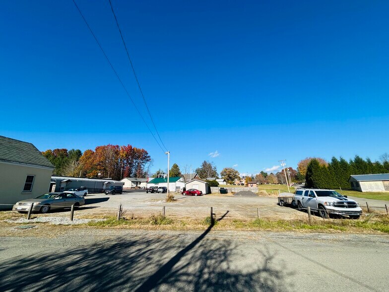 More Photos Of 0 Sweeney St, Floyd Land For Sale