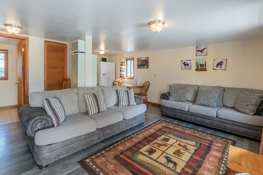 More Photos Of 416 Grand Ave, Grand Lake Hotel For Sale