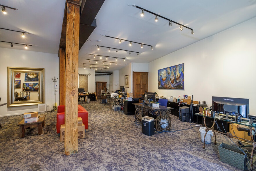 More Photos Of 4457 Main St, Philadelphia Storefront Retail Office For Lease