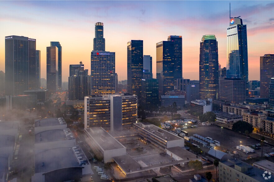 More Photos Of 1201 W 5th St, Los Angeles Office For Lease