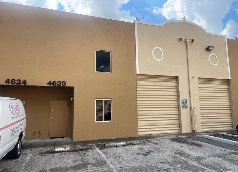 More Photos Of 4616 NW 133rd St, Opa Locka Warehouse For Sale