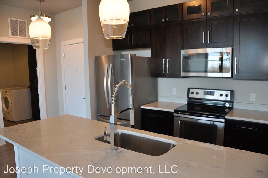 More Photos Of 4175 N Oakland Ave, Shorewood Multifamily For Sale