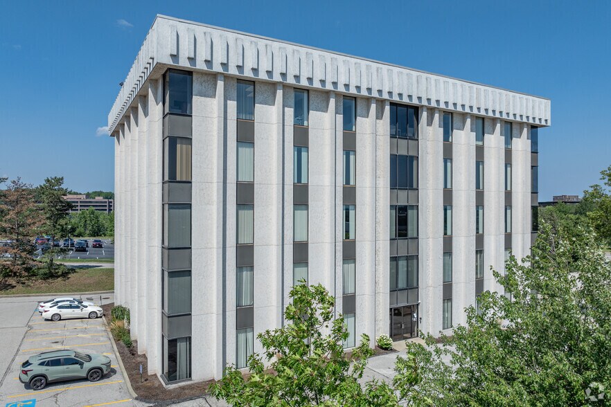 Primary Photo Of 5000 Rockside Rd, Independence Office For Sale