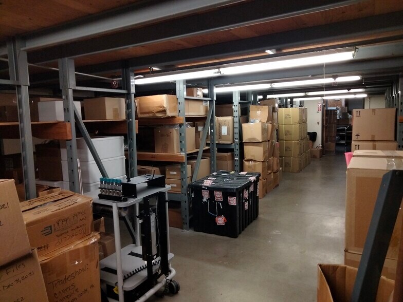 More Photos Of 4125 Market St, Ventura Light Manufacturing For Sale