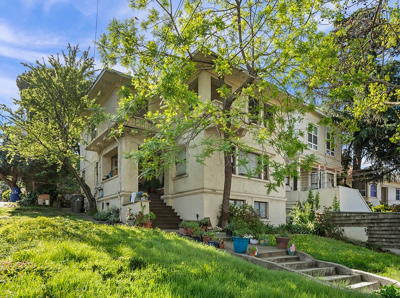 Primary Photo Of 326 Athol Ave, Oakland Multifamily For Sale