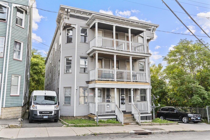 More Photos Of 28 Hill St, Waterbury Apartments For Sale