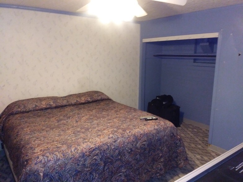 More Photos Of 1521 1st Ave NW, Great Falls Hotel For Sale