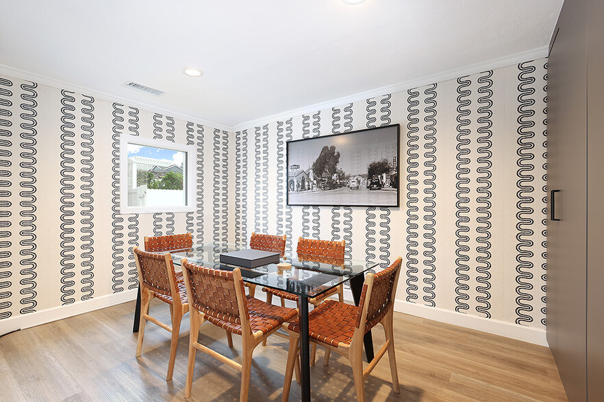 More Photos Of 1306 Park Ave, Newport Beach Office For Lease