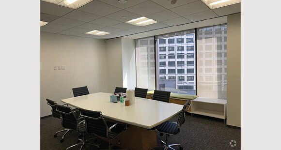 More Photos Of 725 S Figueroa St, Los Angeles Office For Lease