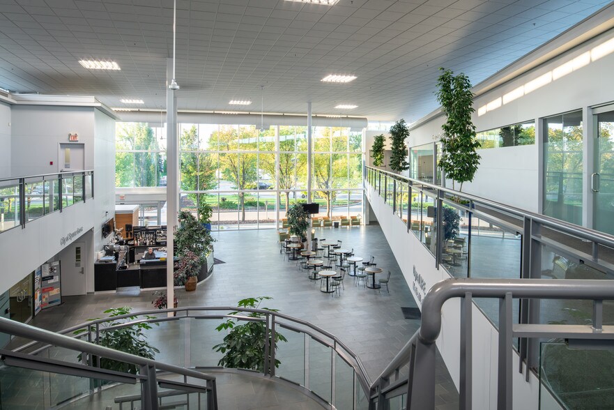 More Photos Of 505 Queen St, Spruce Grove Medical For Lease