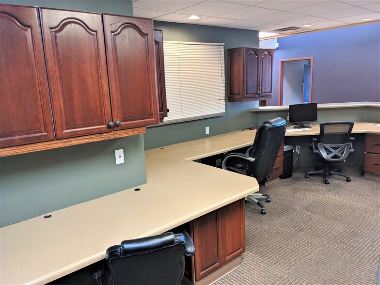 More Photos Of 2600 E Southern Ave, Tempe Medical For Lease