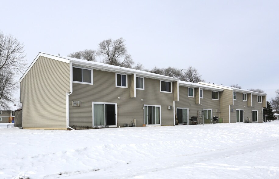 Primary Photo Of 2701 11th Ave, Anoka Apartments For Sale