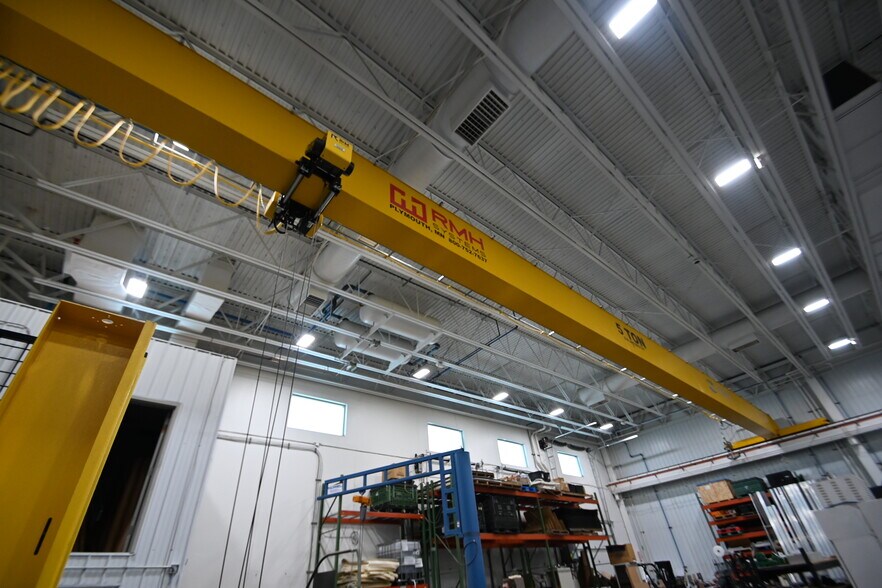 More Photos Of 3301 124th Ave S, Horace Manufacturing For Sale