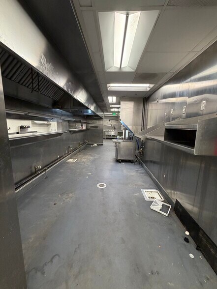 More Photos Of 2040 Bells Hwy, Walterboro Restaurant For Lease