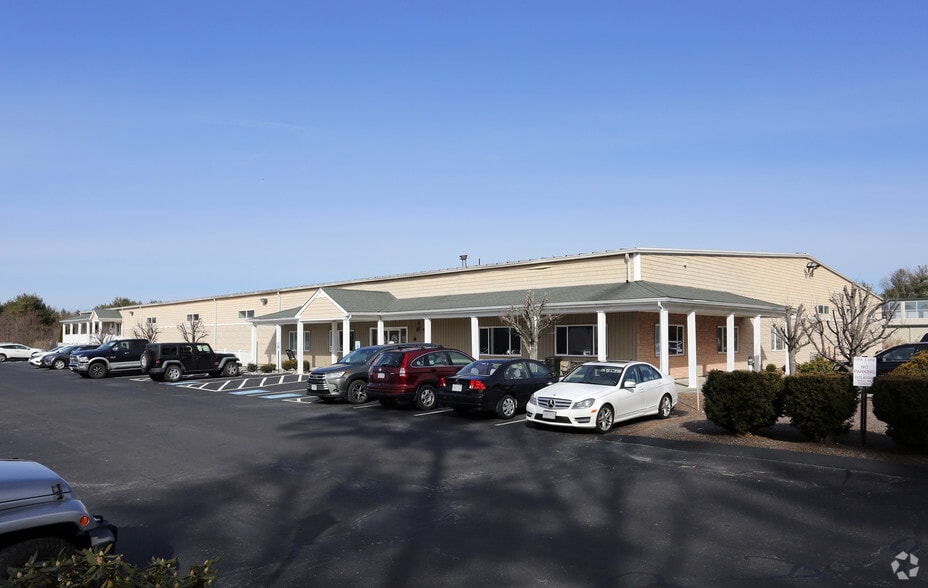 Primary Photo Of 314 E Main St, Norton Office For Lease