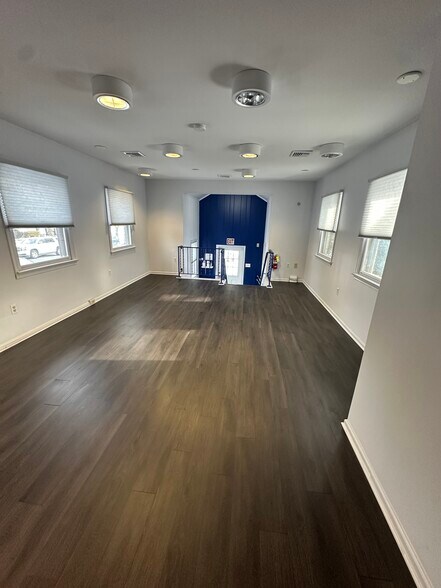 More Photos Of 71 Cedar Ave, Hershey Office For Lease