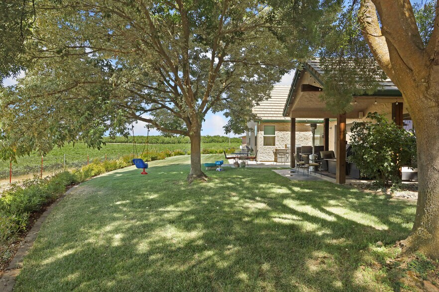 More Photos Of 24521 N McIntire Rd, Clements Land For Sale