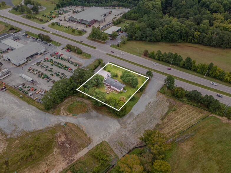 More Photos Of 2136 N Main St, Fuquay-Varina Medical For Sale