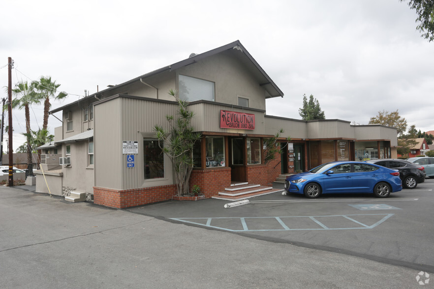 Primary Photo Of 230 W Foothill Blvd, Claremont Office For Lease