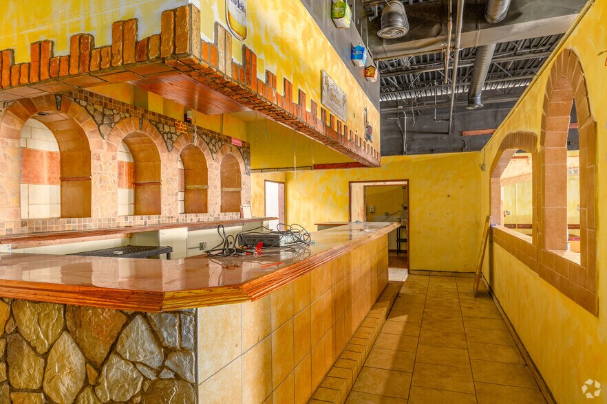 More Photos Of 3215 E Lincolnway, Sterling Freestanding For Sale