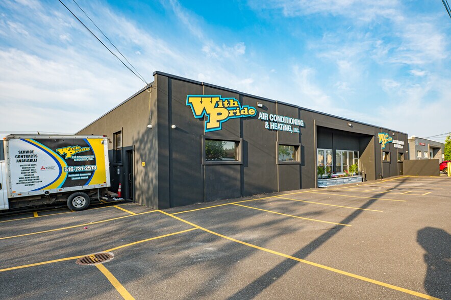 More Photos Of 77 Marine St, Farmingdale Manufacturing For Sale